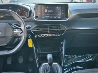 PEUGEOT 208 usata, con MP3