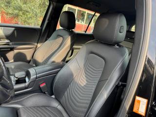 MERCEDES-BENZ GLB 180 usata, con Volante in pelle