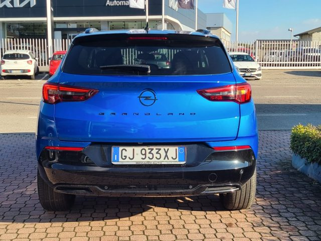 OPEL Grandland usata, con Airbag laterali