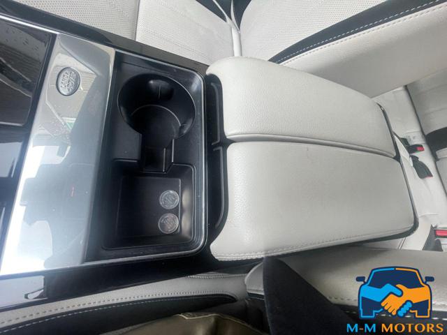 LAND ROVER Range Rover Velar usata, con Servosterzo