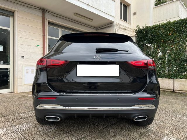 MERCEDES-BENZ GLA 200 usata 8