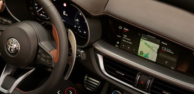 ALFA ROMEO Stelvio usata, con Autoradio