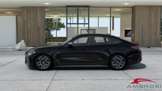 BMW i4 usata 2