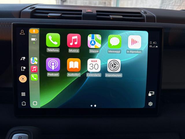 LAND ROVER Defender usata, con Controllo vocale