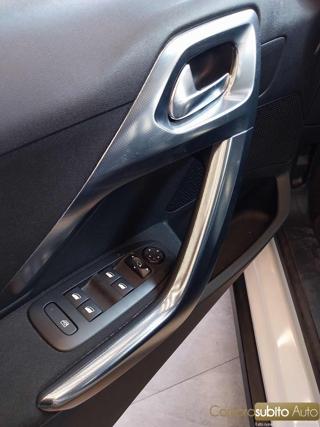 PEUGEOT 2008 usata, con Cruise Control