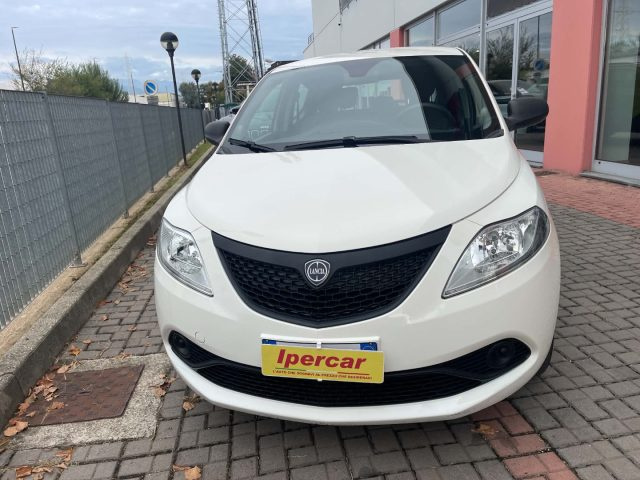 LANCIA Ypsilon usata, con ABS