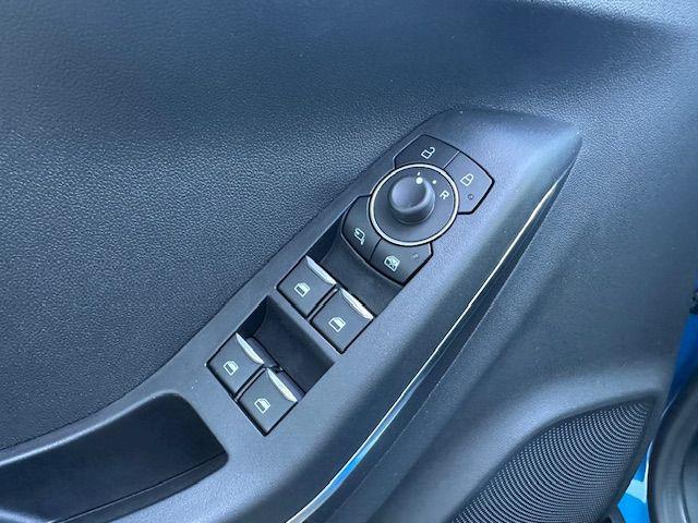 FORD Puma usata, con Fari LED