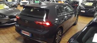 VOLKSWAGEN Golf usata, con Autoradio