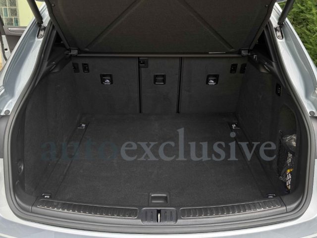 PORSCHE Macan usata, con Sistema di navigazione