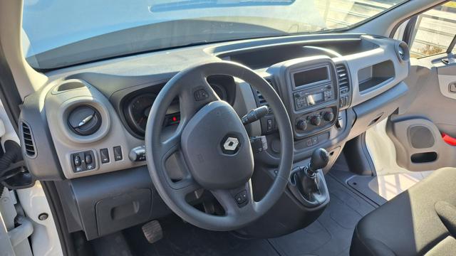 RENAULT Trafic usata, con Servosterzo