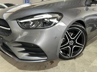 MERCEDES-BENZ B 180 usata, con Alzacristalli elettrici