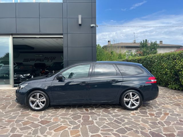 PEUGEOT 308 usata, con Alzacristalli elettrici