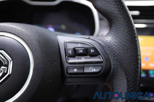 MG ZS usata, con USB
