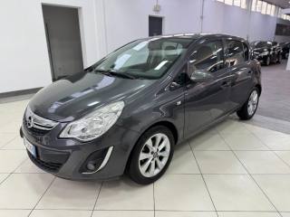 OPEL Corsa usata, con Airbag