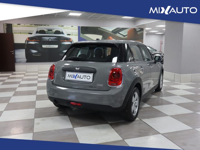 MINI One usata, con Autoradio