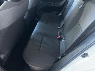 TOYOTA Yaris usata, con Fendinebbia