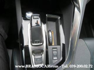 PEUGEOT 3008 usata, con Touch screen