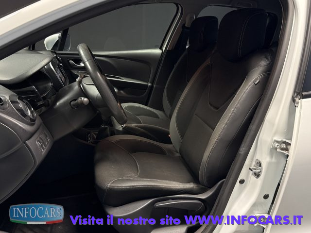 RENAULT Clio usata, con Alzacristalli elettrici
