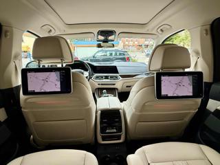 BMW X7 usata, con USB