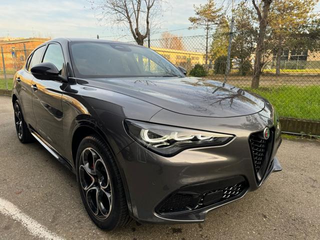 ALFA ROMEO Stelvio usata, con Autoradio