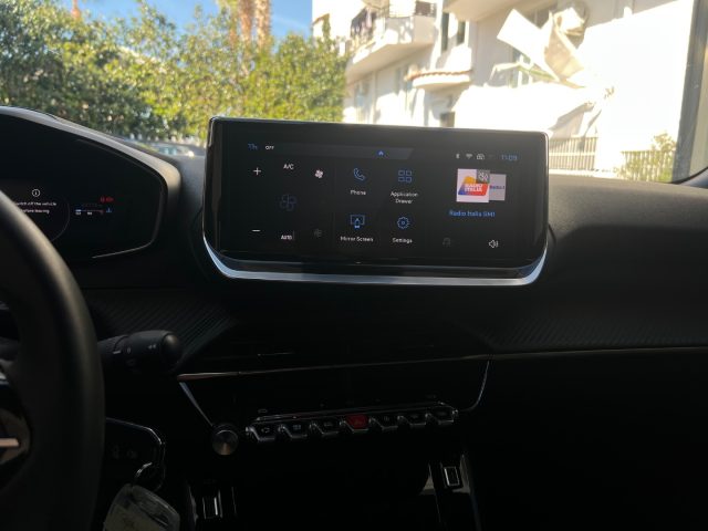 PEUGEOT 2008 usata, con Bracciolo