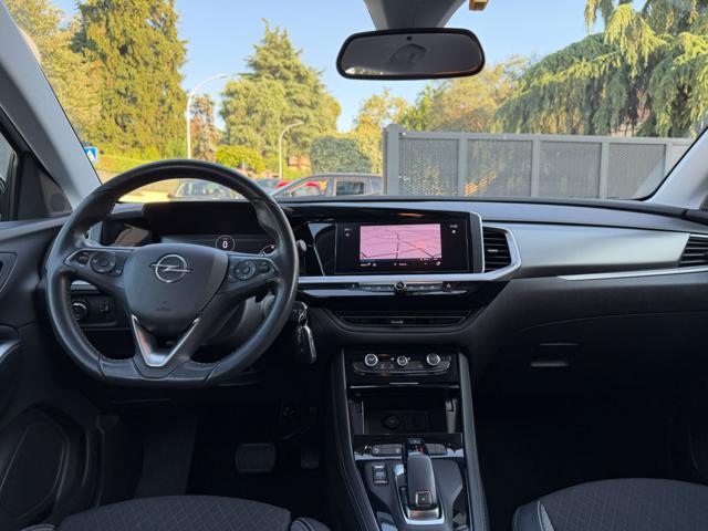 OPEL Grandland usata, con Volante in pelle