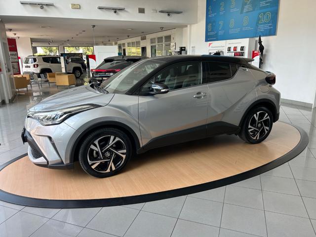 TOYOTA C-HR usata, con Autoradio