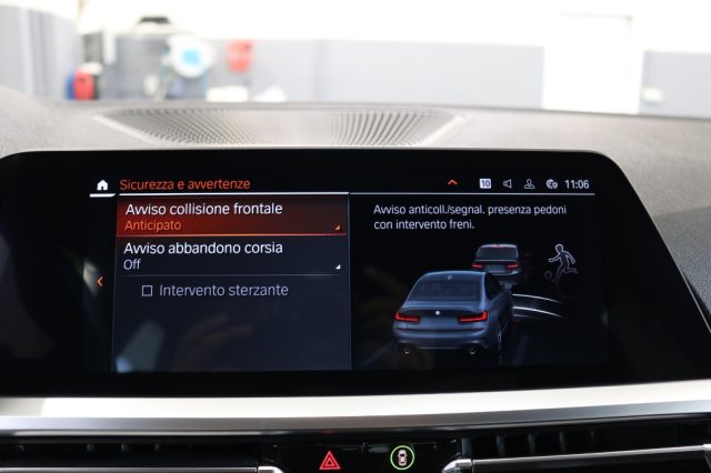 BMW 320 usata, con Telecamera per parcheggio assistito