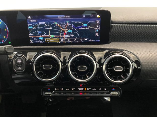 MERCEDES-BENZ A 180 usata, con Chiusura centralizzata