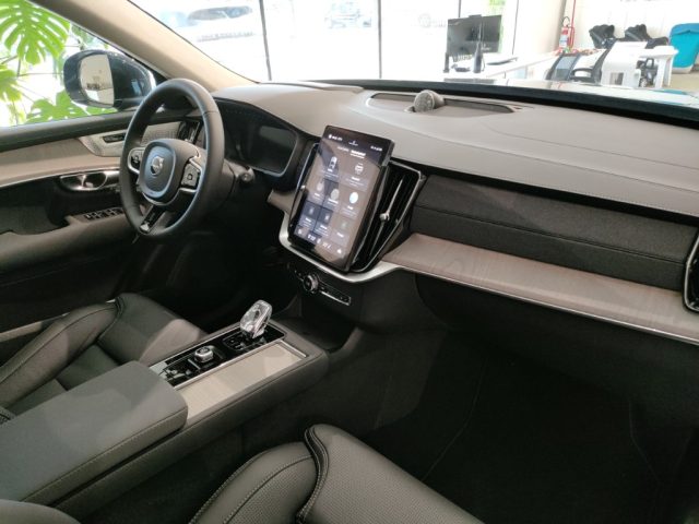 VOLVO XC90 usata, con Cerchi in lega