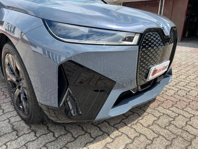BMW iX usata, con Controllo elettronico della corsia