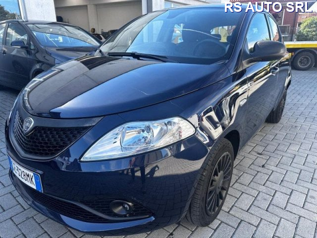 LANCIA Ypsilon usata, con ABS