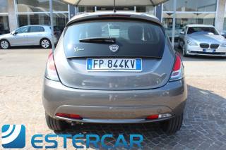 LANCIA Ypsilon usata, con ESP