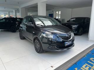 LANCIA Ypsilon usata, con Airbag laterali