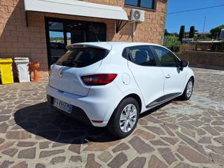 RENAULT Clio usata, con Alzacristalli elettrici