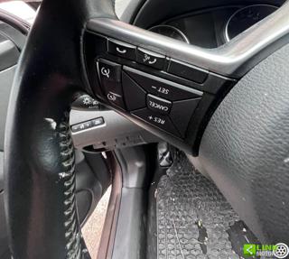 NISSAN Qashqai usata, con Touch screen