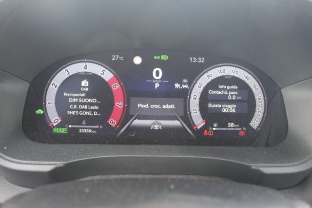 TOYOTA Yaris usata, con Bluetooth