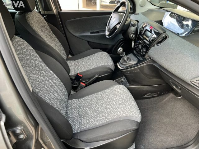 LANCIA Ypsilon usata 15
