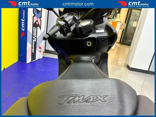 YAMAHA T-Max 500 usata 7