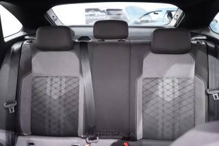 VOLKSWAGEN Taigo usata, con Luci diurne LED