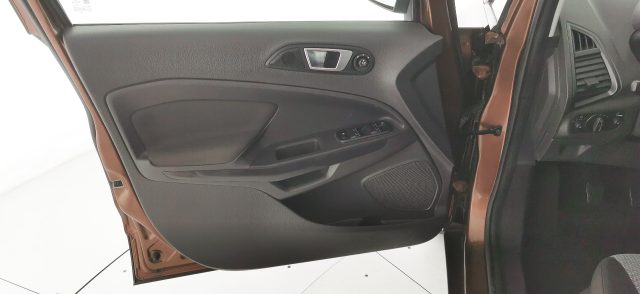 FORD EcoSport usata 52