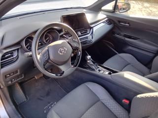 TOYOTA C-HR usata, con Telecamera per parcheggio assistito