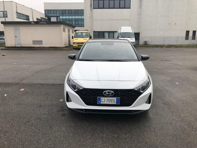 HYUNDAI i20 usata, con Airbag laterali