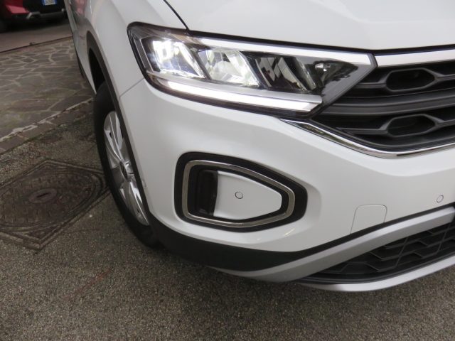 VOLKSWAGEN T-Roc usata, con Alzacristalli elettrici