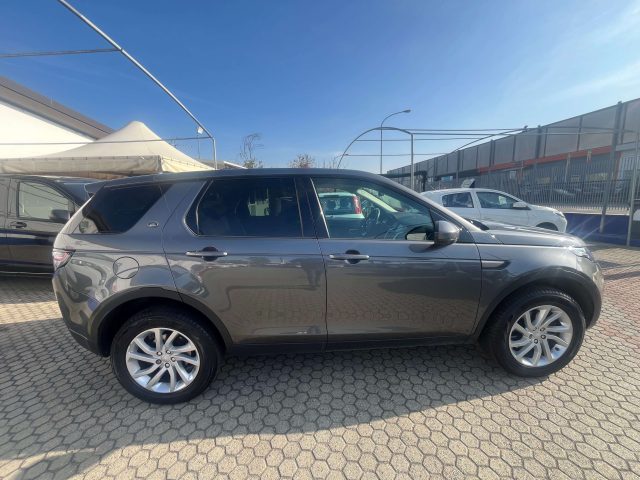 LAND ROVER Discovery Sport usata, con Autoradio