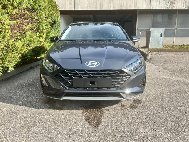 HYUNDAI i20 usata, con Airbag