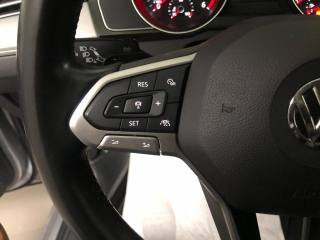 VOLKSWAGEN Passat Variant usata, con Specchietti laterali elettrici