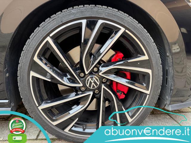 VOLKSWAGEN Golf usata, con Luci diurne LED