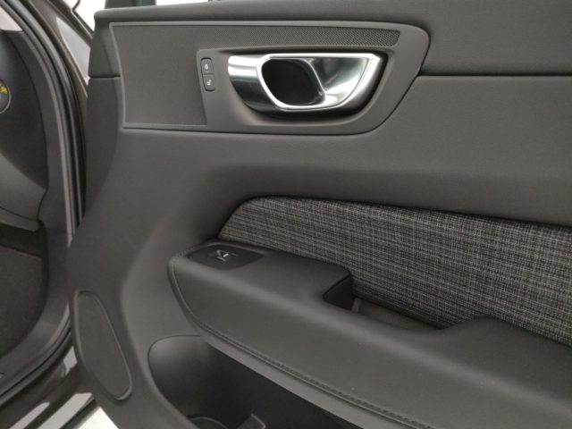VOLVO XC60 usata, con Trazione integrale