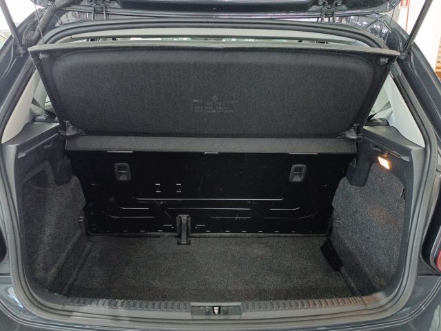 VOLKSWAGEN Polo usata, con Specchietti laterali elettrici
